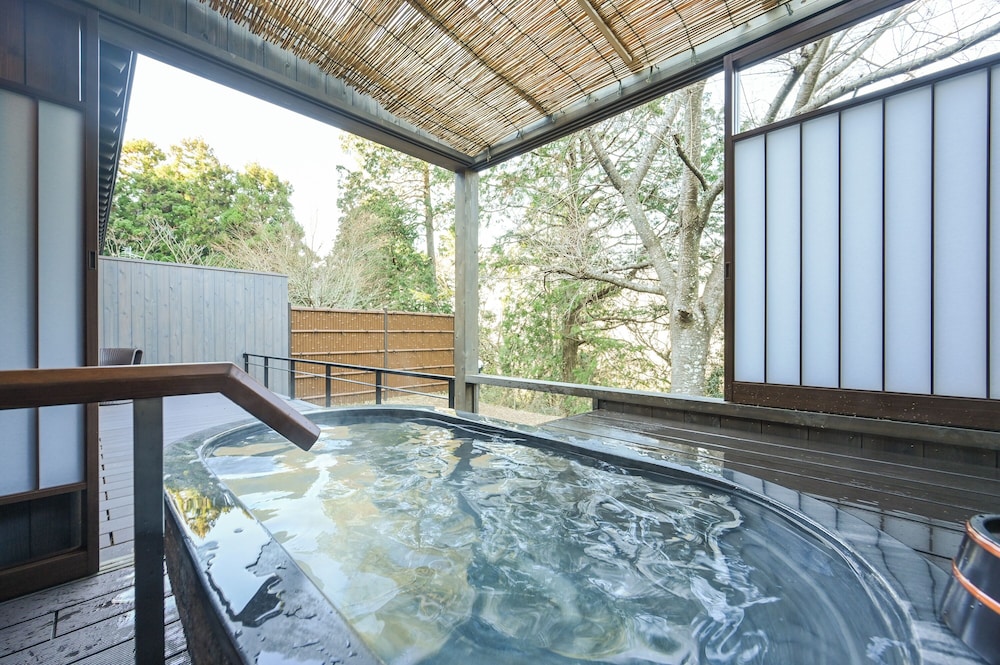 ダイニングルーム　禁煙 バスルーム0 | 風の谷の庵