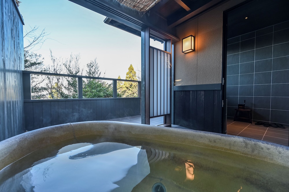 シアタールーム禁煙 バスルーム0 | 風の谷の庵