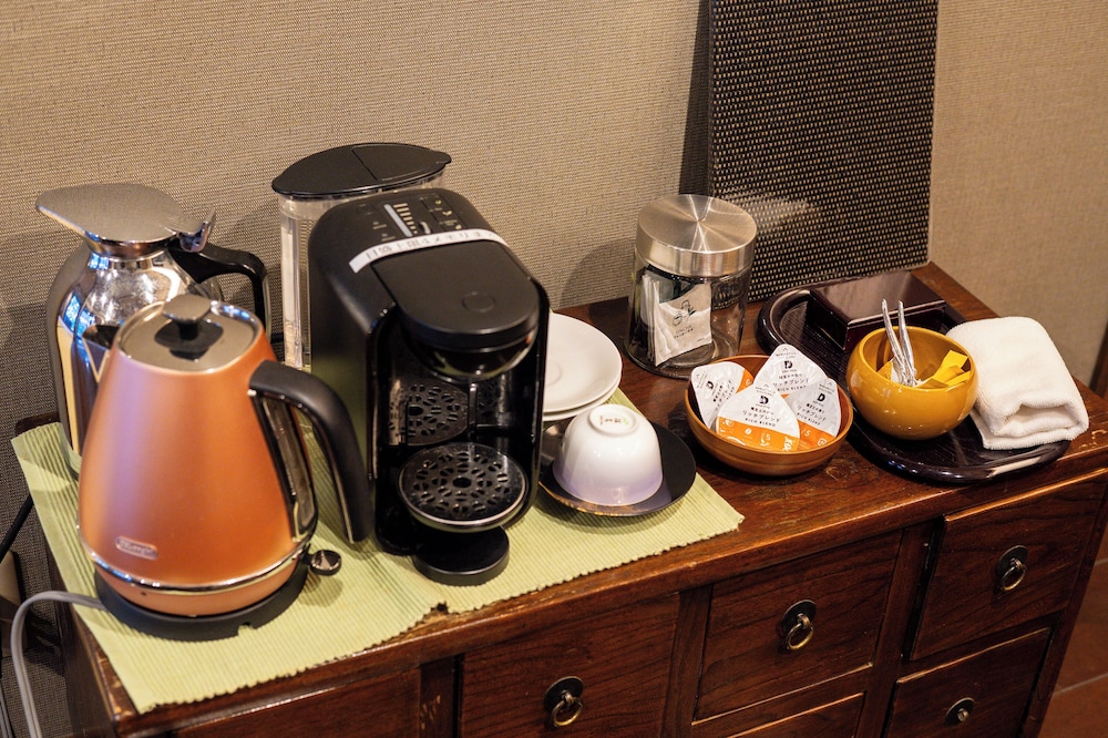 ダイニングルーム　喫煙 客室の設備とサービス0 | 風の谷の庵