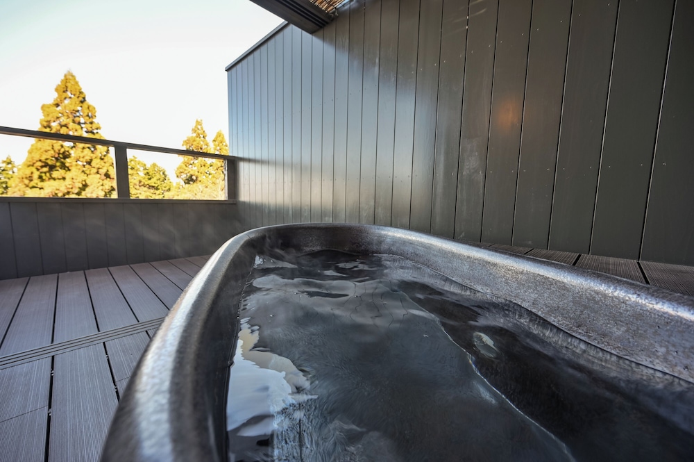 シアタールーム禁煙 バスルーム3 | 風の谷の庵