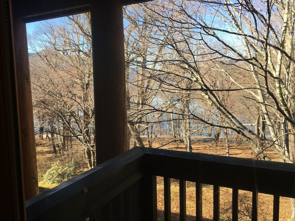 デラックス トリプルルーム 禁煙 部屋からの景観0 | 中禅寺金谷ホテル