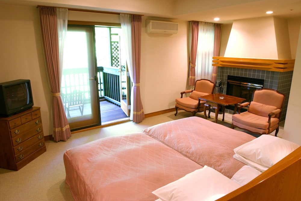 客室1 | 中禅寺金谷ホテル 客室1 | 中禅寺金谷ホテル