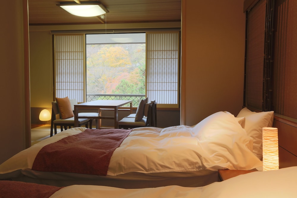 スーペリア ツインルーム 禁煙 マウンテン ビュー0 | 箱根七瀬