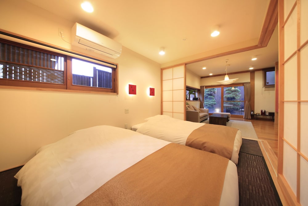 プレミア スイート 禁煙 客室1 | 河口湖 温泉寺 夢殿