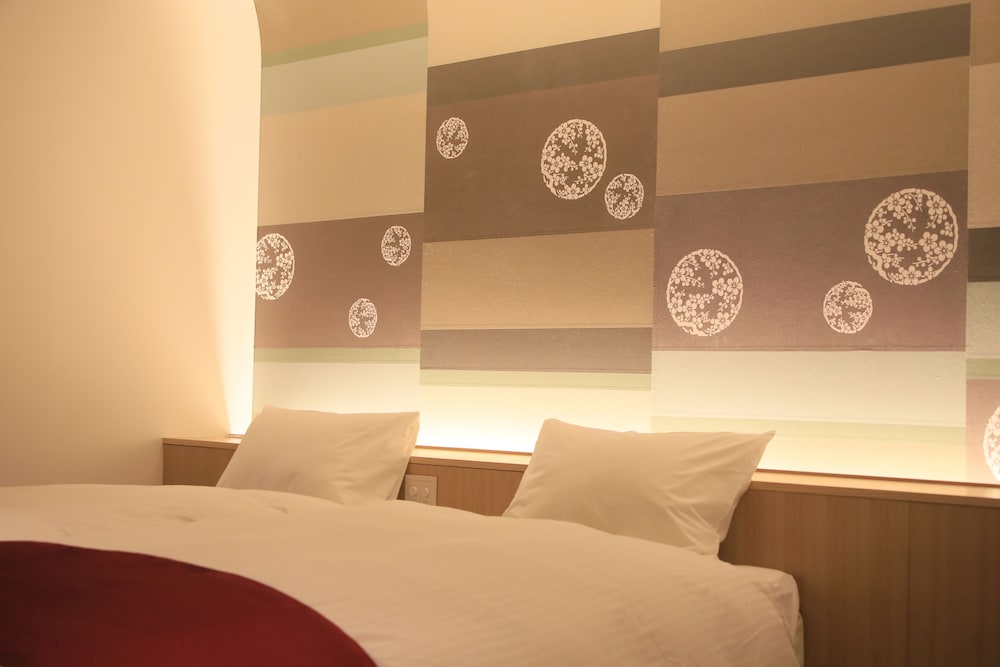 露天風呂付和室 デラックスツイン 禁煙 客室8 | 河口湖 温泉寺 夢殿