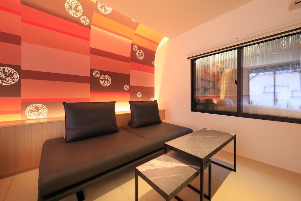 露天風呂付和室 デラックスダブル 禁煙 客室6 | 河口湖 温泉寺 夢殿