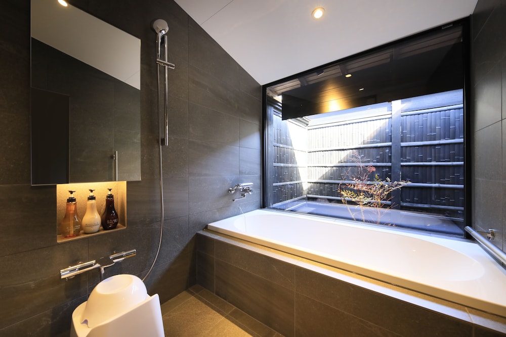 露天風呂付和室 デラックスツイン 禁煙 バスルーム0 | 河口湖 温泉寺 夢殿