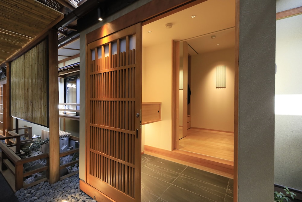 露天風呂付和室 デラックスツイン 禁煙 客室5 | 河口湖 温泉寺 夢殿