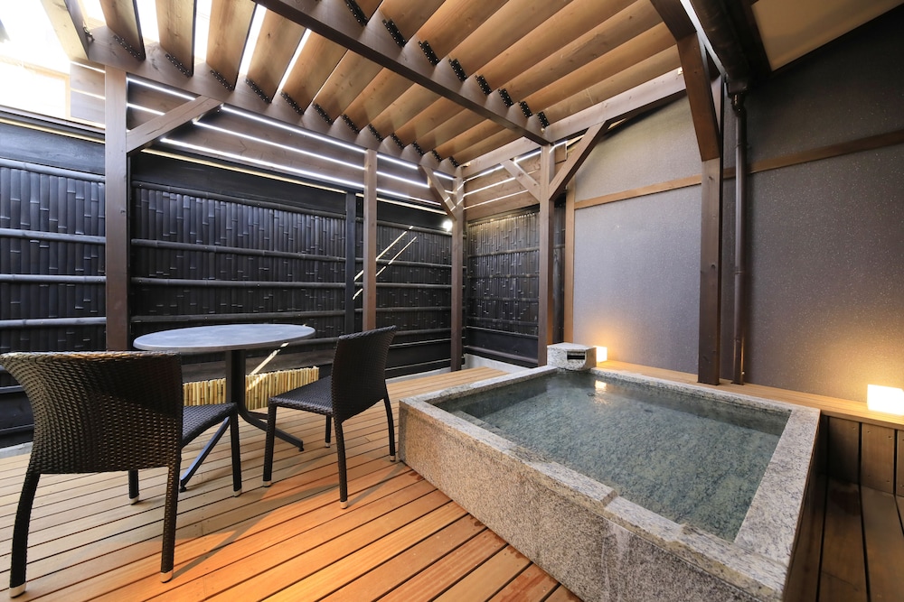 露天風呂付和室 デラックスツイン 禁煙 客室1 | 河口湖 温泉寺 夢殿