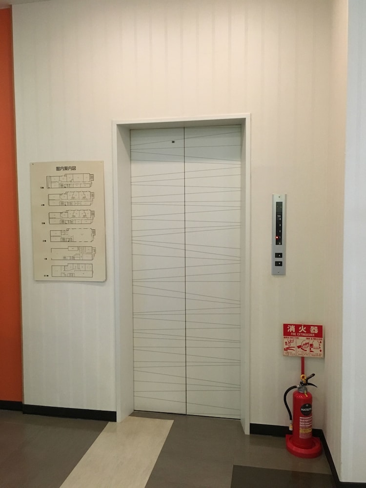 内部エントランス1 | さくらや 内部エントランス1 | さくらや