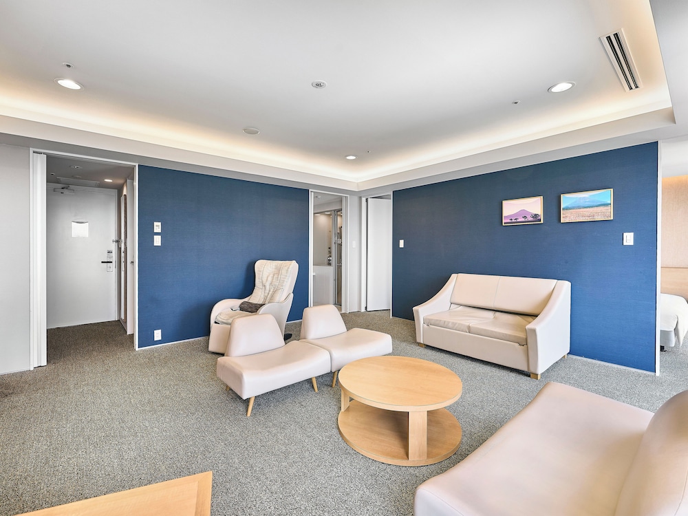 [禁煙] デラックス ツインルーム (2名利用) 客室2 | ダイワロイネットホテルぬまづ