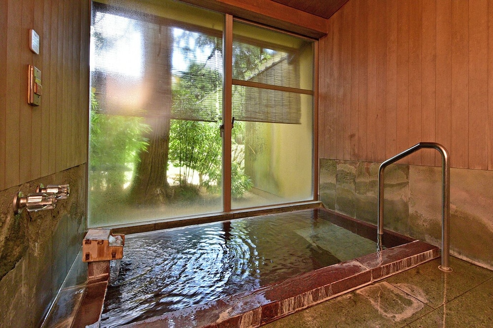 新館和洋室デラックスルーム 禁煙 バスルーム0 | 三養荘