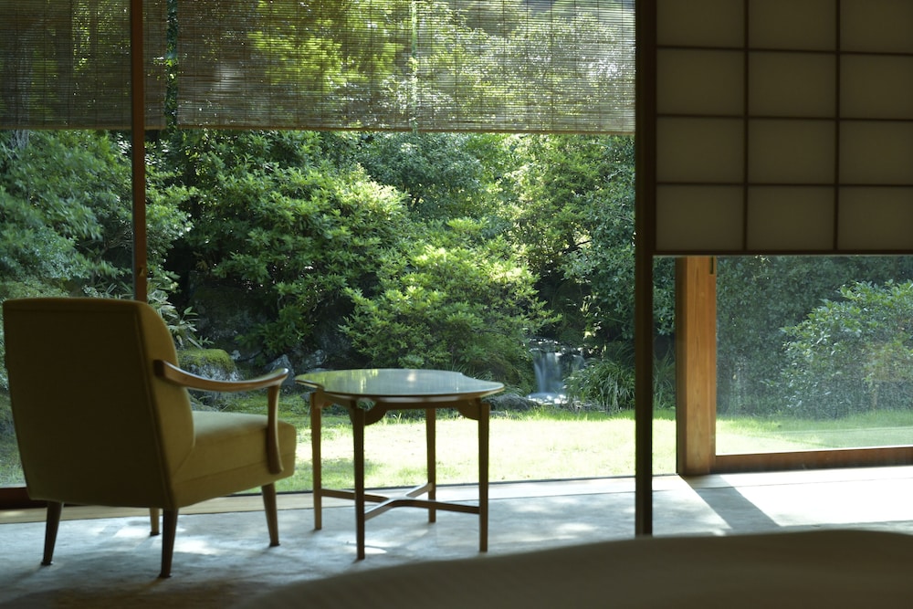 新館和室デラックスルーム 禁煙 部屋からの景観0 | 三養荘