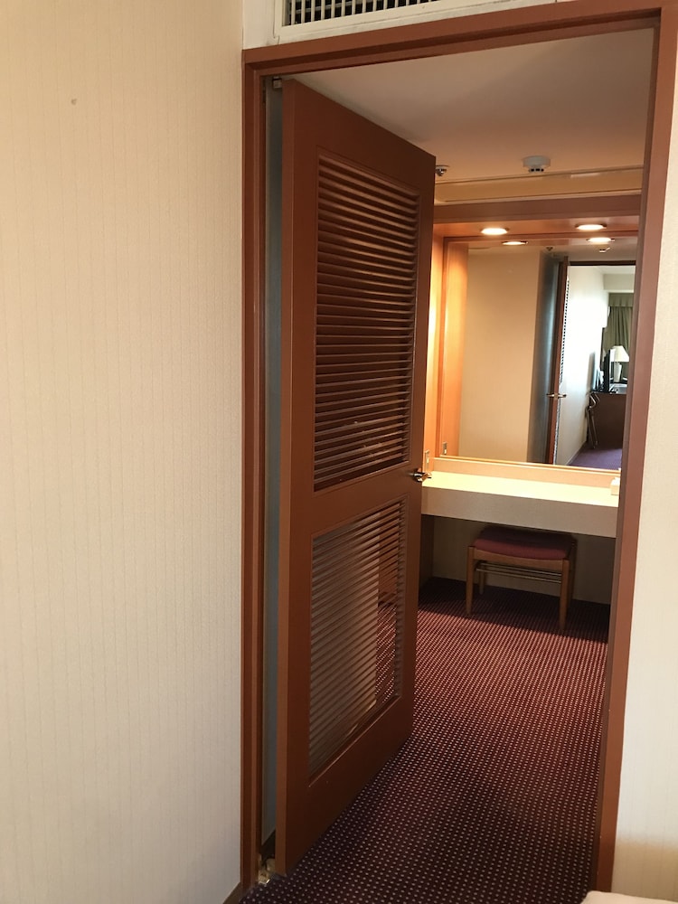 スーペリアツインルーム 喫煙可 (エアウィーブマットレス) (添い寝分お子様のお食事代は追加料金現地精算となります) 客室2 | 名鉄グランドホテル