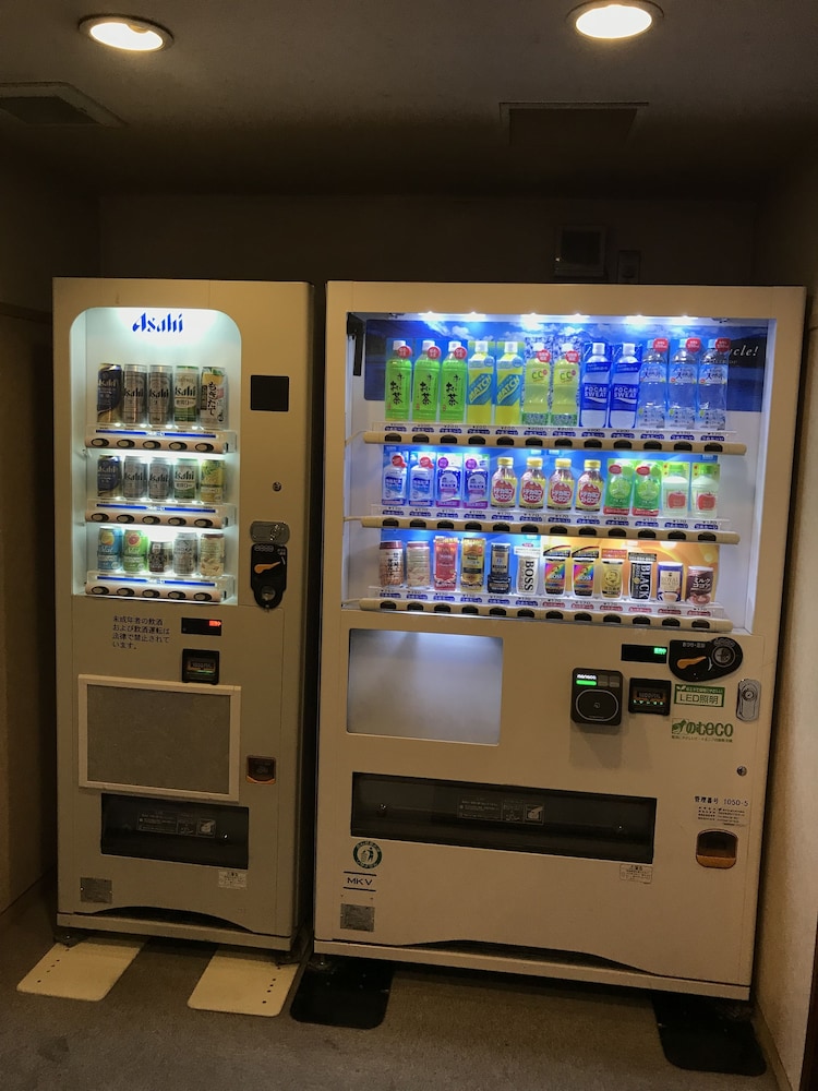 自動販売機1 | 名鉄グランドホテル