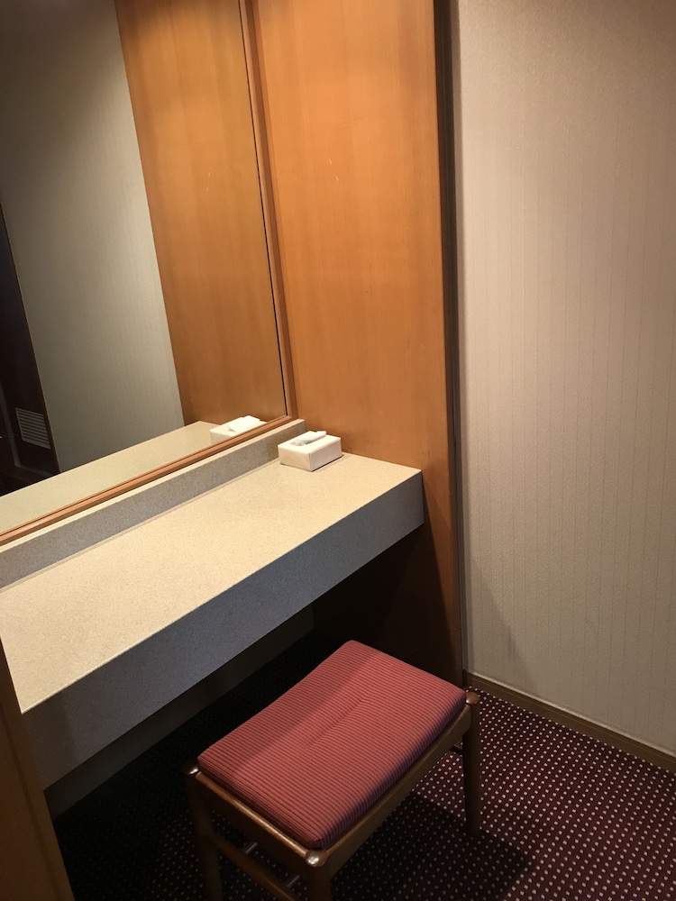 スーペリアツインルーム 喫煙可 (エアウィーブマットレス) (添い寝分お子様のお食事代は追加料金現地精算となります) 客室1 | 名鉄グランドホテル