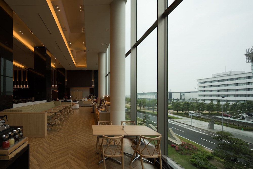朝食スペース1 | 中部国際空港セントレアホテル 朝食スペース1 | 中部国際空港セントレアホテル