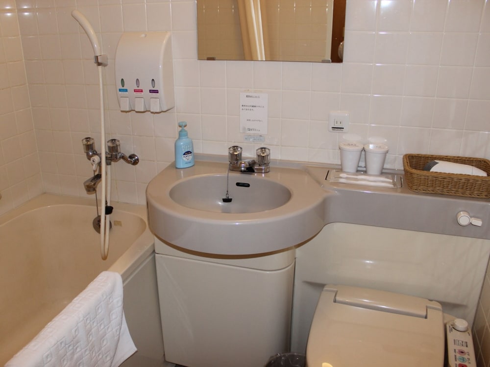 スタンダード ルーム キングベッド 1 台 禁煙[パークサイド] (24 平米) バスルーム0 | ベイサイドスクエア皆生ホテル