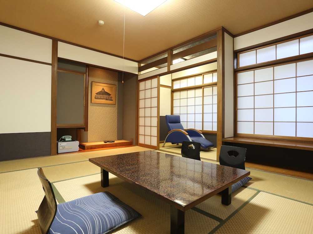 和室10畳 禁煙(会席) 客室2 | 皆生温泉 海潮園
