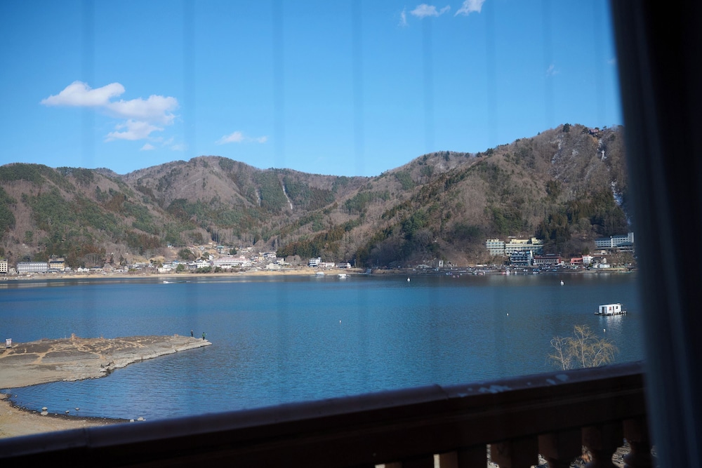 和室 禁煙 客室2 | ロイヤルホテル河口湖