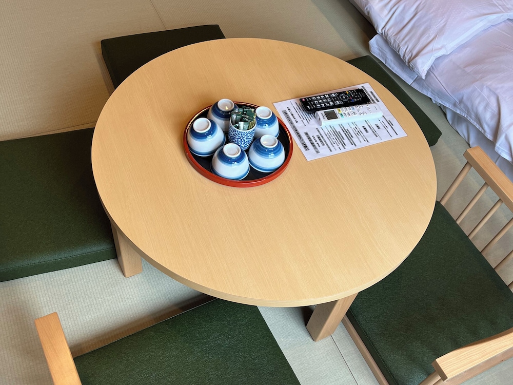 5階客室 禁煙 客室6 | ロイヤルホテル河口湖