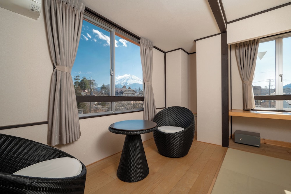 リニューアル和室 禁煙 客室1 | ロイヤルホテル河口湖