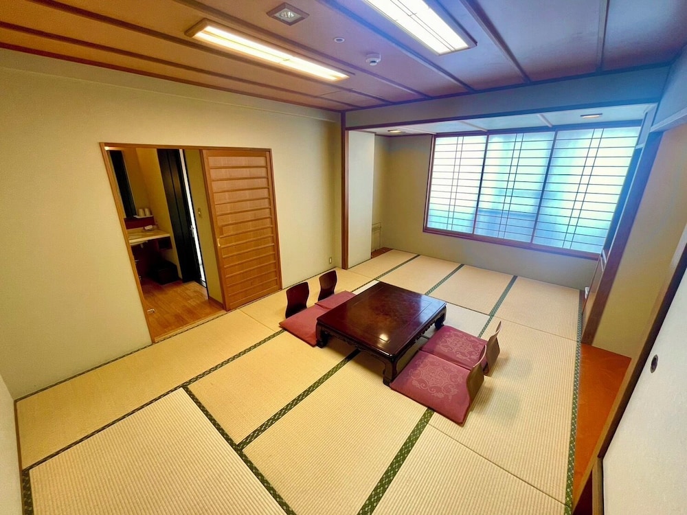 トラディショナル ルーム 禁煙 (Tatami Room,Up to 4 guests) | さるさわ池 よしだや
