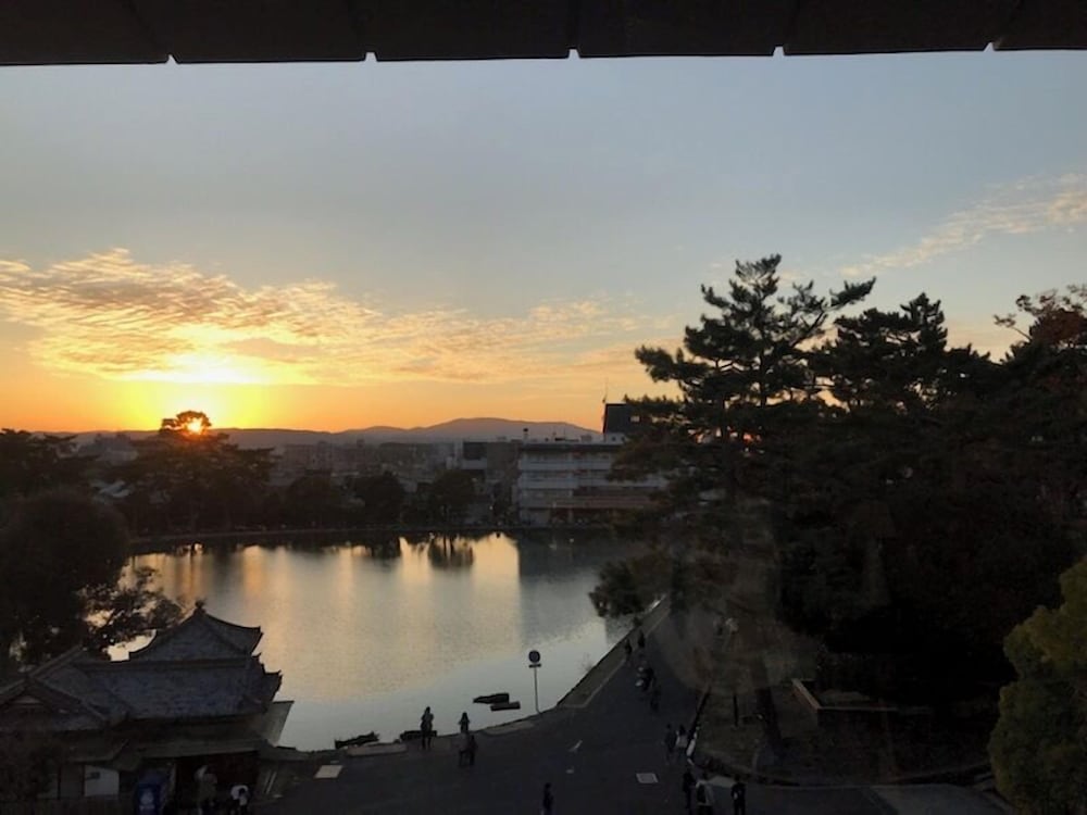 スタンダード ツインルーム 禁煙 (Japanese Style, Pond View) 部屋からの景観1 | さるさわ池 よしだや