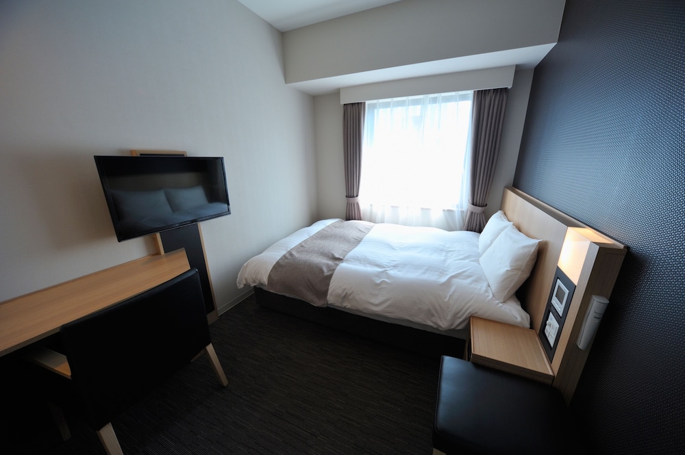 セミダブルルーム　禁煙 客室5 | 徒士の湯ドーミーイン上野・御徒町