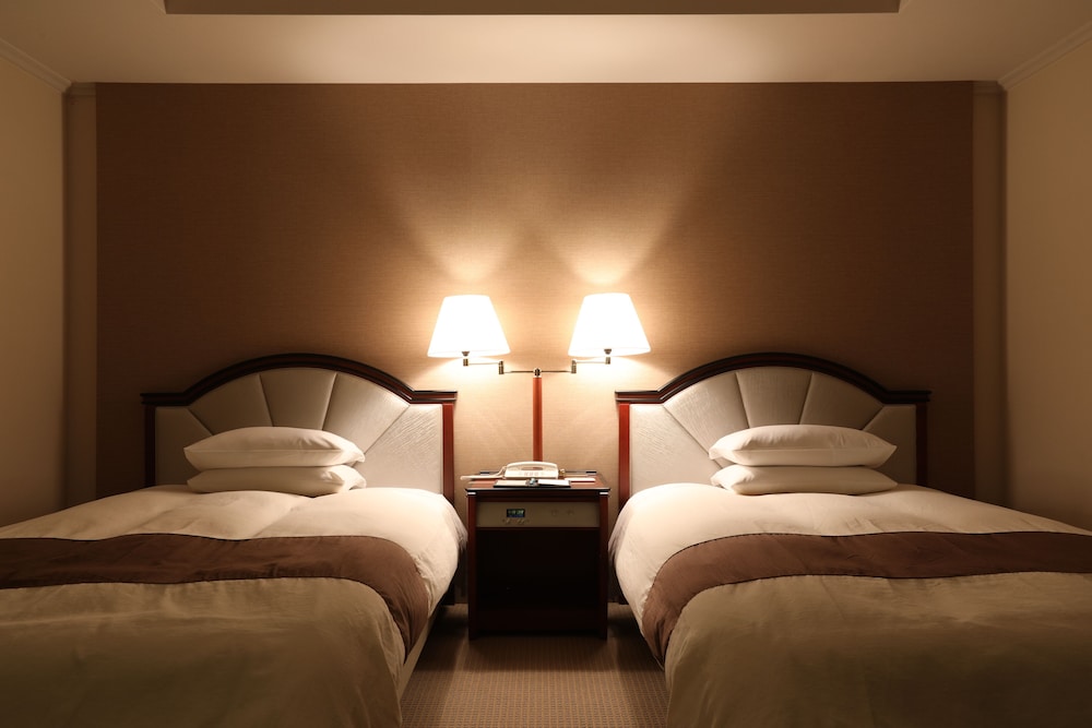 別館 アネックスツイン 禁煙 客室2 | 今治国際ホテル