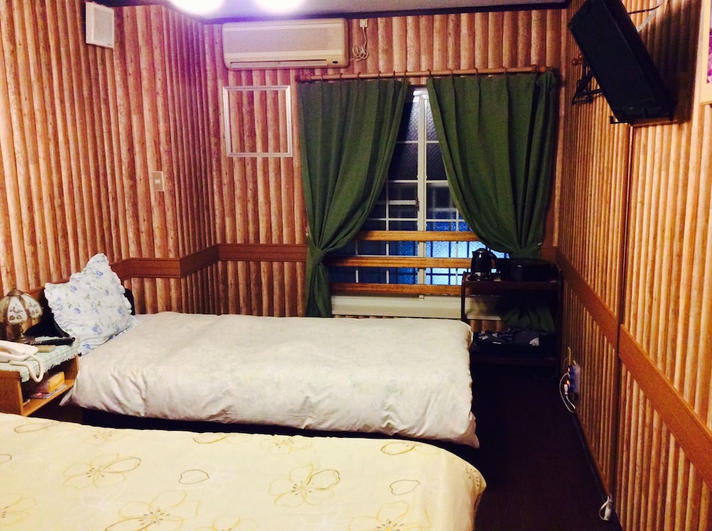 客室1 | ヴィラ道後