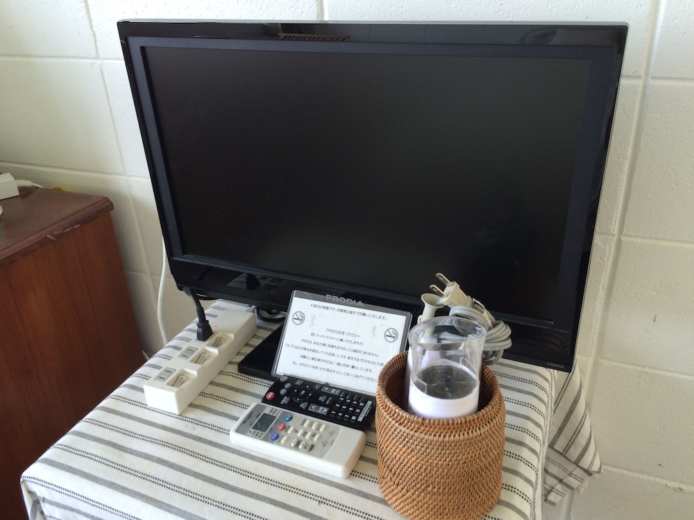 スタンダード 4 人部屋 禁煙 マウンテンビュー 客室の設備とサービス0 | サーフサイド ベッド アンド ブレックファスト