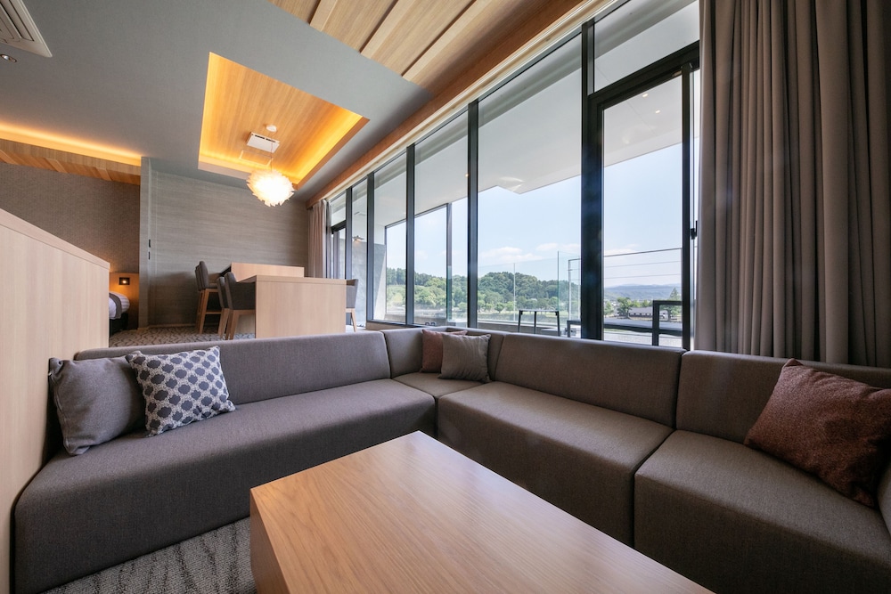 温泉付スイート和洋室 SAKURA 禁煙 客室0 | 人吉温泉 鍋屋