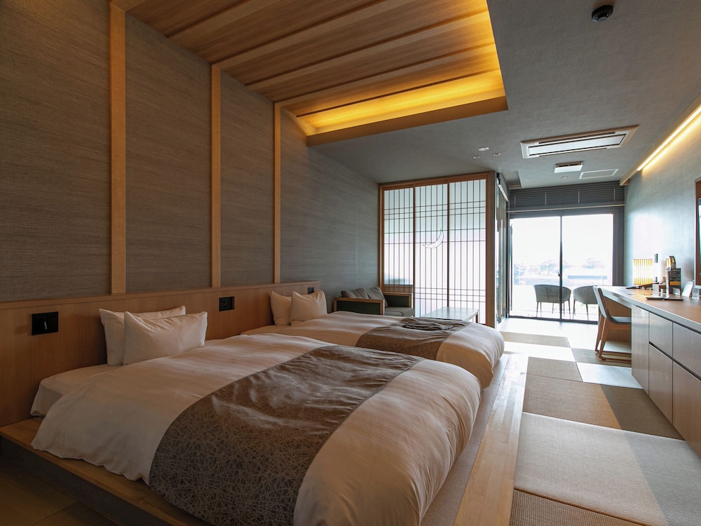 温泉付セミスイート和洋室 UGUISU 禁煙 客室4 | 人吉温泉 鍋屋