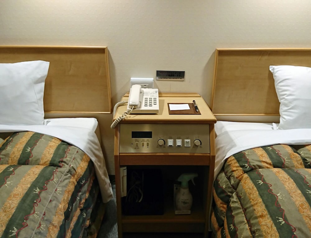 ツインルーム 喫煙可 (B) 客室の設備とサービス0 | ホテルオークスアーリーバード大阪森ノ宮