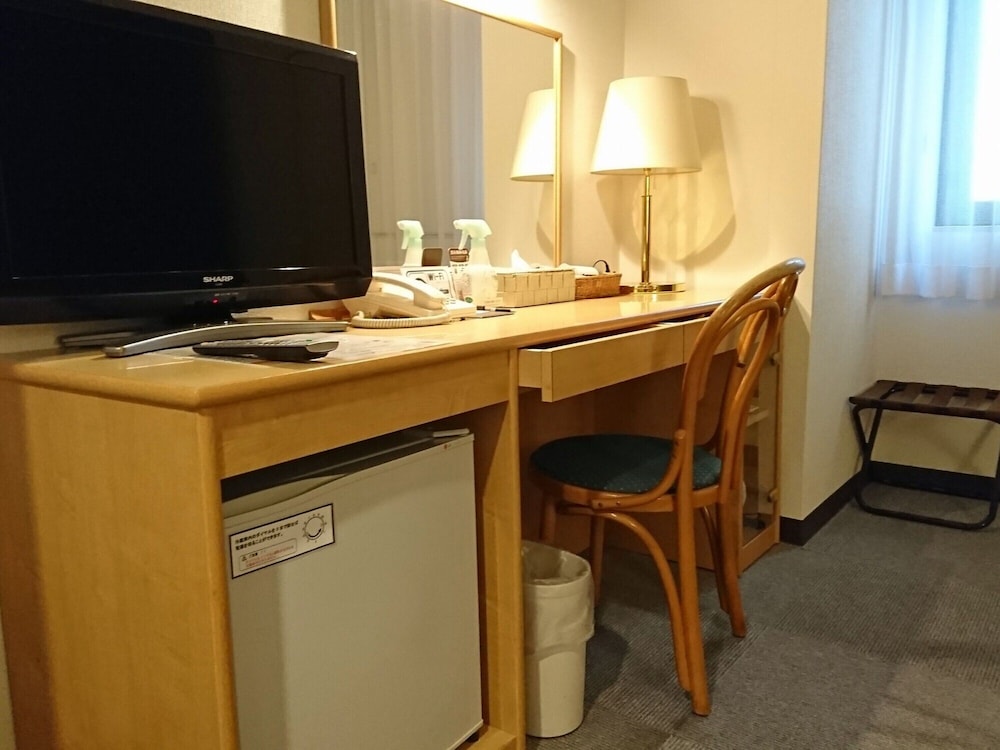 セミダブルルーム 禁煙 (C) 客室の設備とサービス0 | ホテルオークスアーリーバード大阪森ノ宮