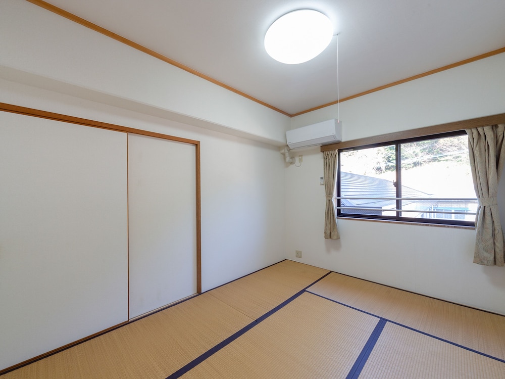 和室 ツインルーム 喫煙可 客室3 | Tabist ビジネスホテル 富士屋