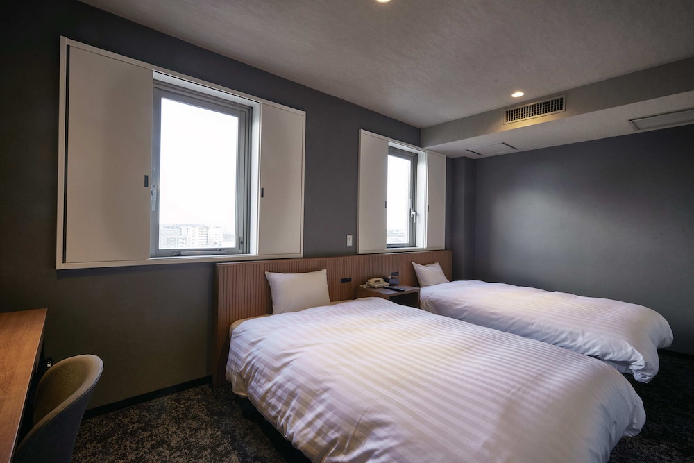 [本館] ツインルーム 禁煙 客室3 | 3S HOTEL ATSUGI