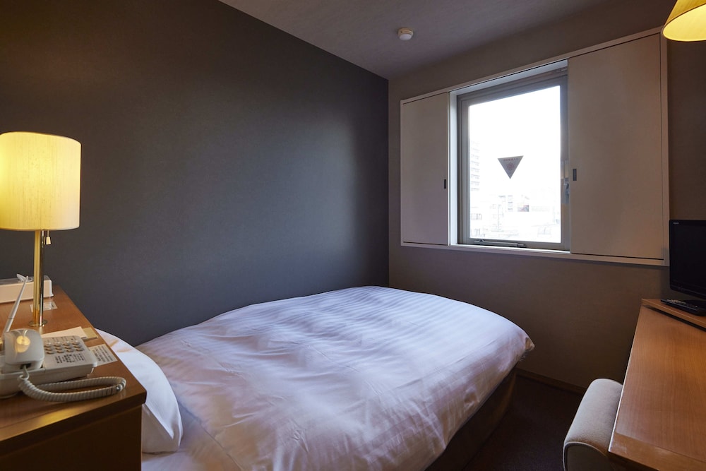 セミダブルルーム 喫煙可 客室2 | 3S HOTEL ATSUGI