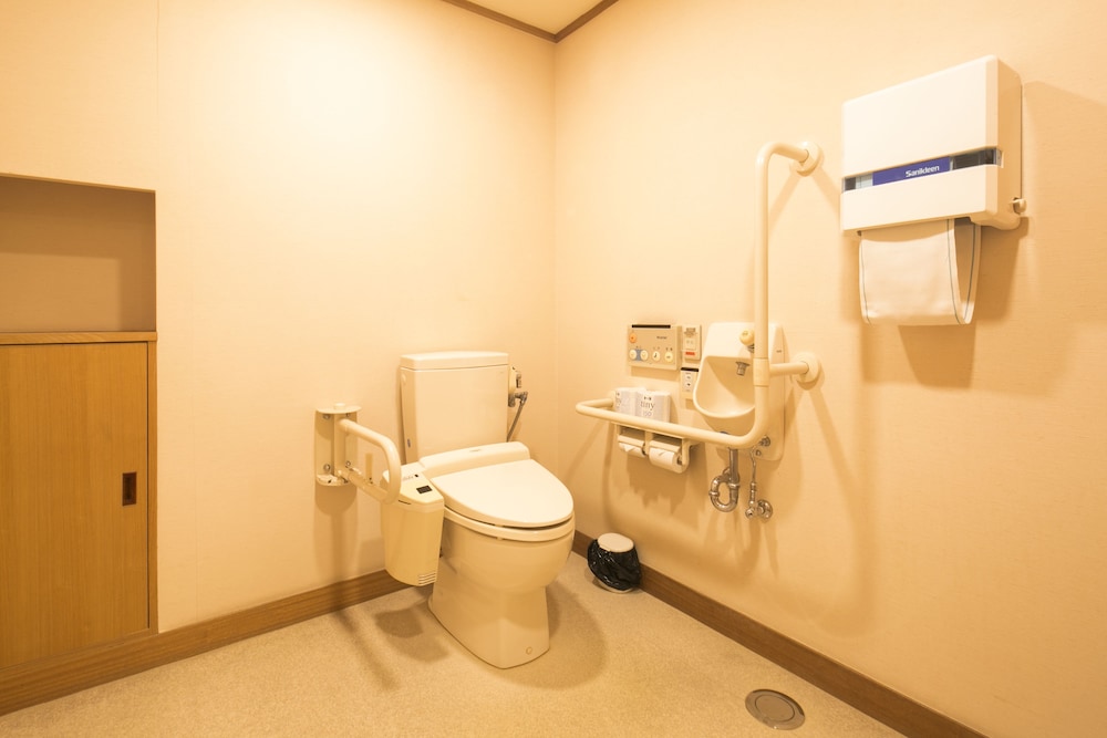 和洋室　禁煙 バスルーム0 | フォレストリゾート 湯の里 杉菜