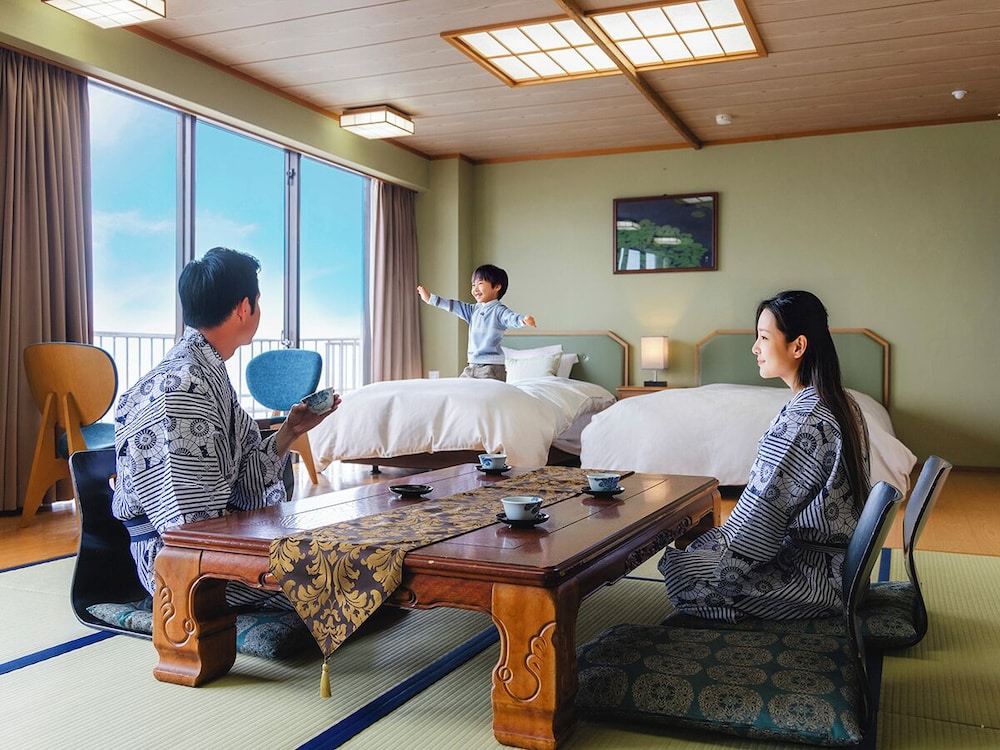 デラックス ルーム 客室2 | 指宿温泉 ホテル翔月