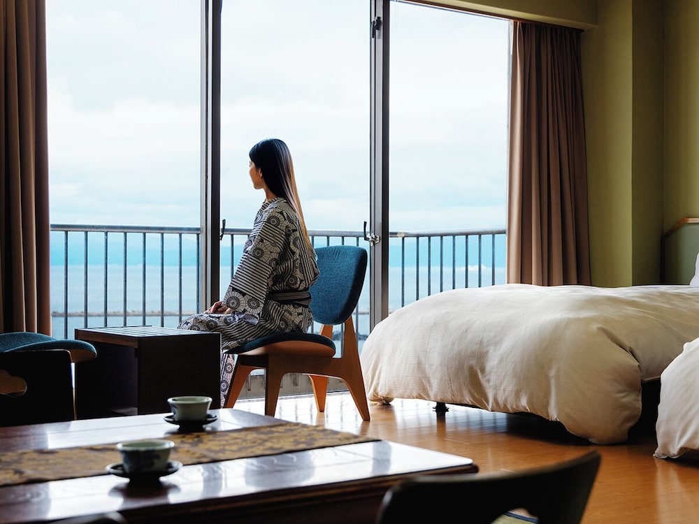 デラックス ルーム 部屋からの景観0 | 指宿温泉 ホテル翔月