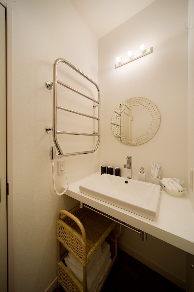 デラックス ツインルーム 禁煙 客室の設備とサービス0 | ホリデイハウス　グリーンガーデン