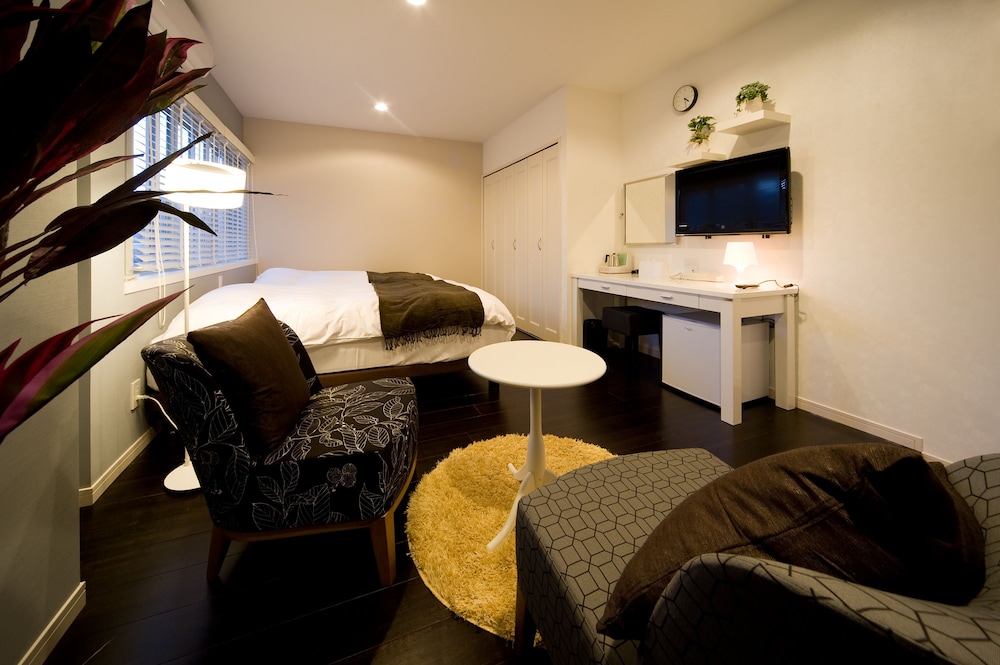 スーペリア ツインルーム 禁煙 客室1 | ホリデイハウス　グリーンガーデン