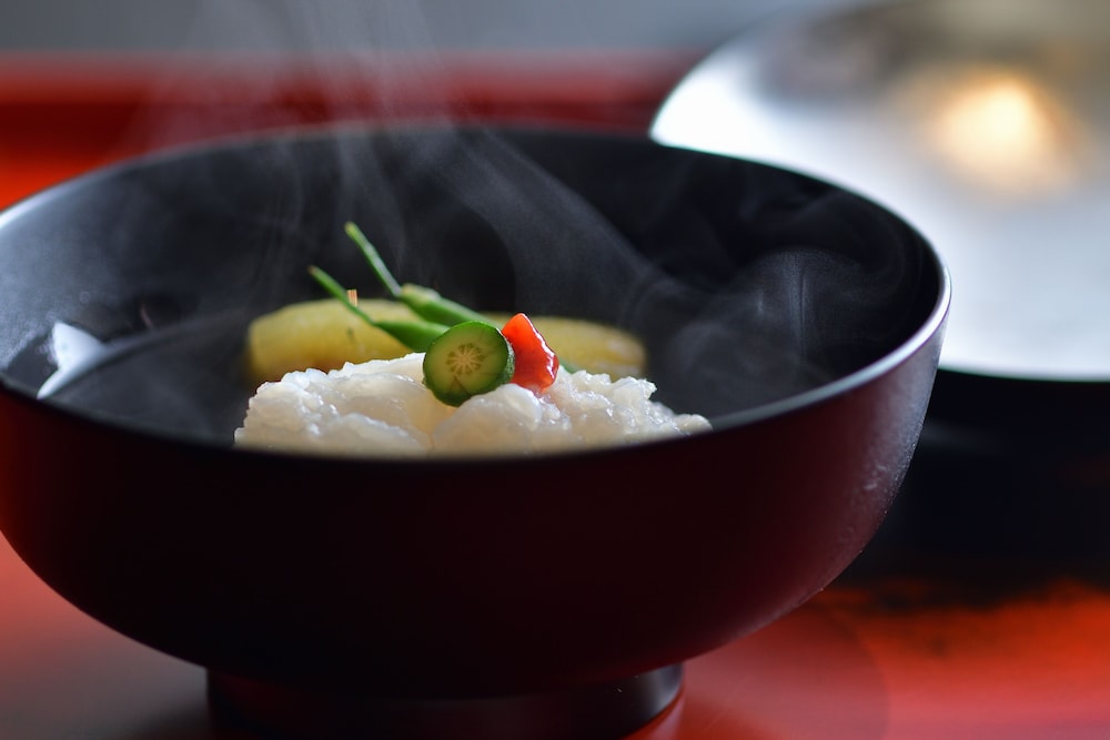 和室10畳 禁煙 旅館のお食事処11 | 野鶴亭