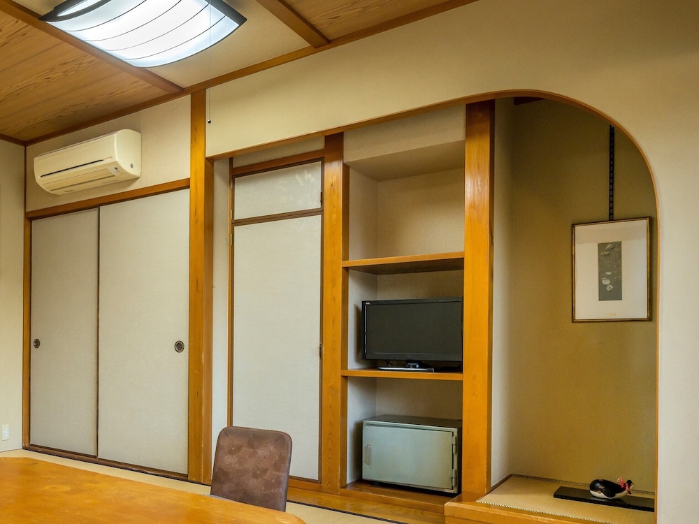 和室10畳(禁煙) 客室1 | 亀の井ホテル 那智勝浦