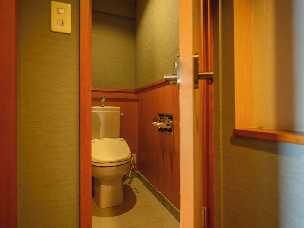 和室ベッド (オーシャンビュー) (禁煙) 客室2 | 亀の井ホテル 那智勝浦