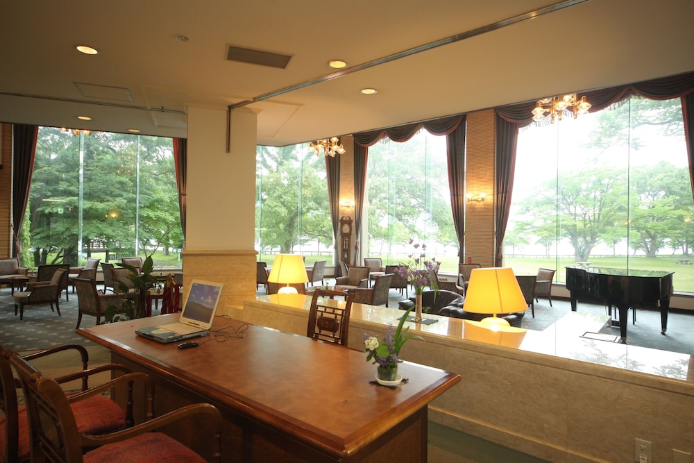 ロビーラウンジ1 | 十和田湖レークビューホテル ロビーラウンジ1 | 十和田湖レークビューホテル