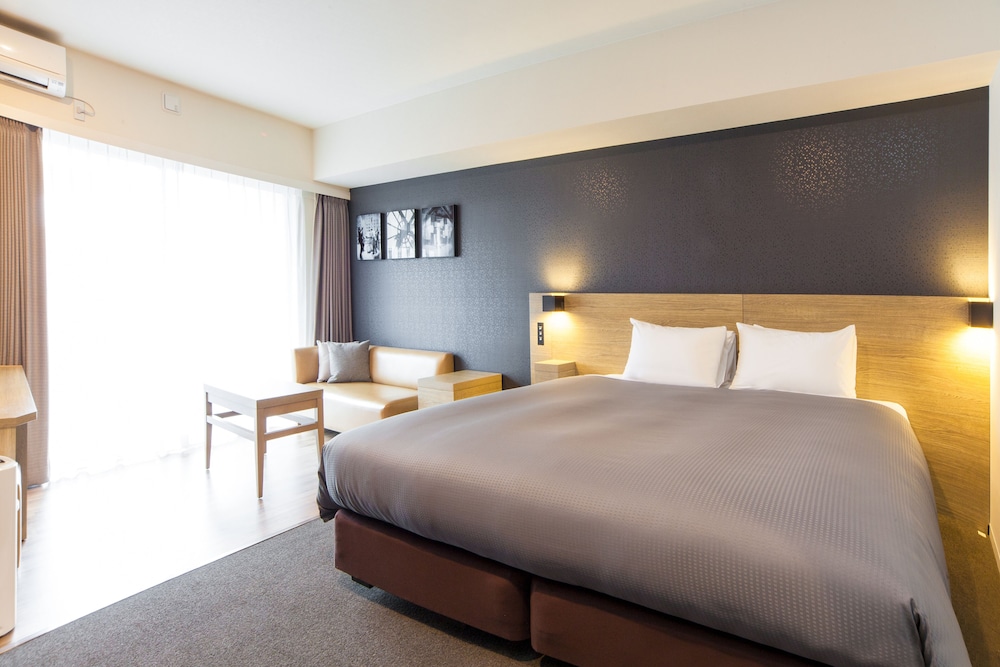 デラックスキング 禁煙 -North- 団体3室以上は予約不可 客室4 | Sakura Terrace The Gallery (サクラテラス ザ ギャラリー)