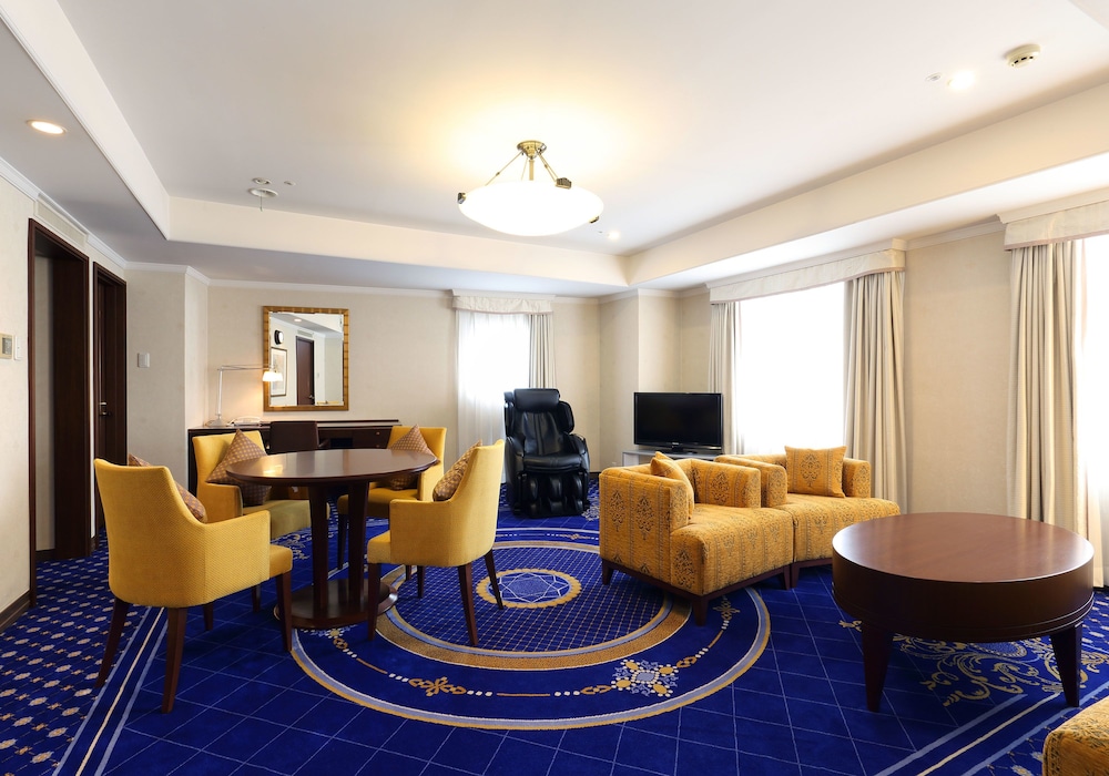 ロイヤル スイートルーム 禁煙 | 西鉄グランドホテル